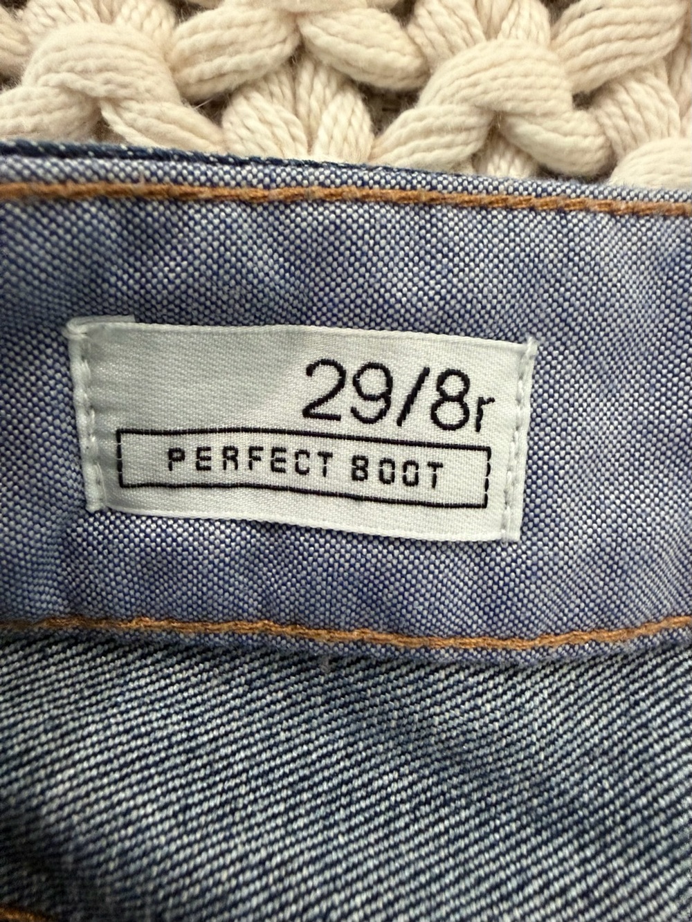 Gap 1969 Perfect Boot Bootcut Jeans Size 8 - Picture 7 of 10